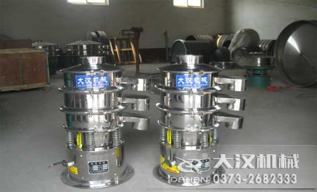 全不銹鋼振動(dòng)篩分機(jī) 全不銹鋼振動(dòng)篩分機(jī)